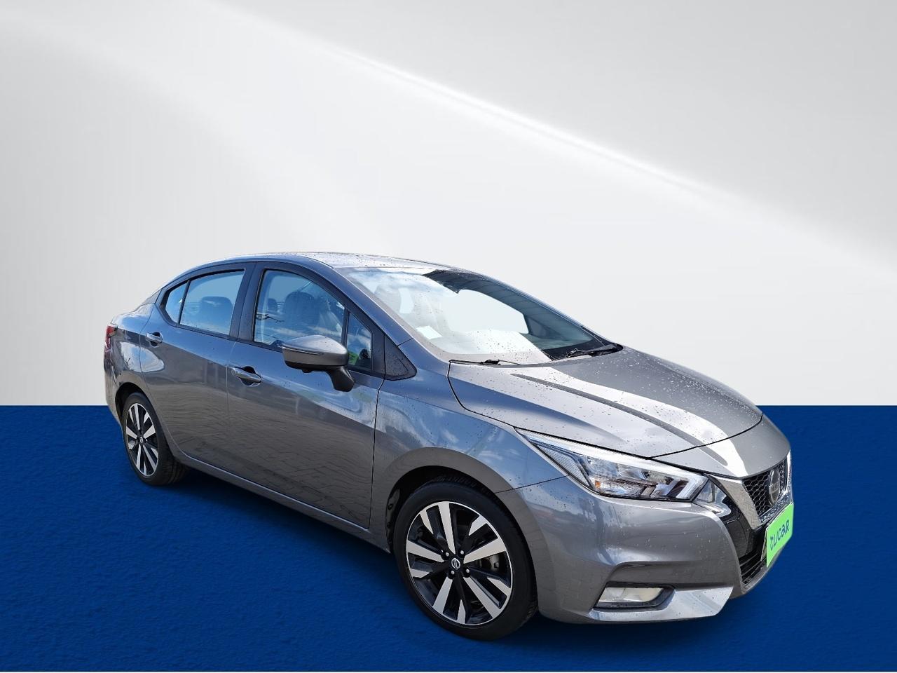 Automovil Nissan Versa