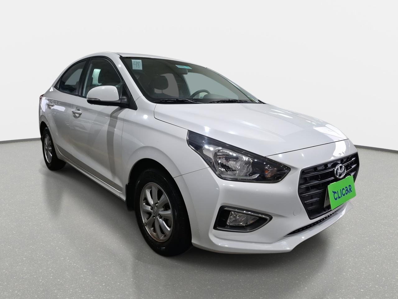Automovil Hyundai Verna