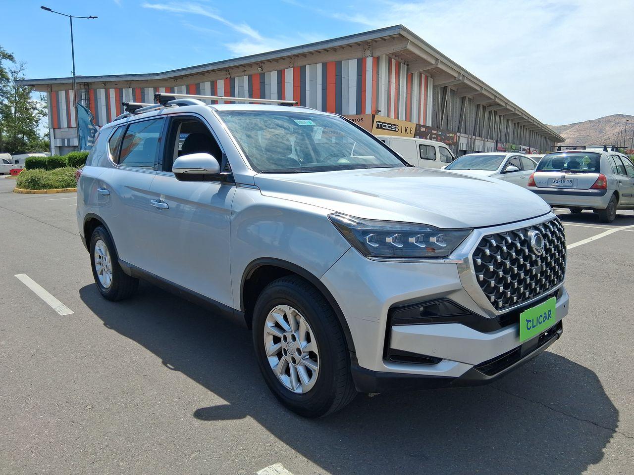 Station Wagon Ssangyong Rexton