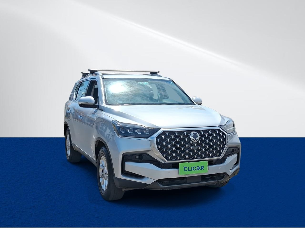 Station Wagon Ssangyong Rexton