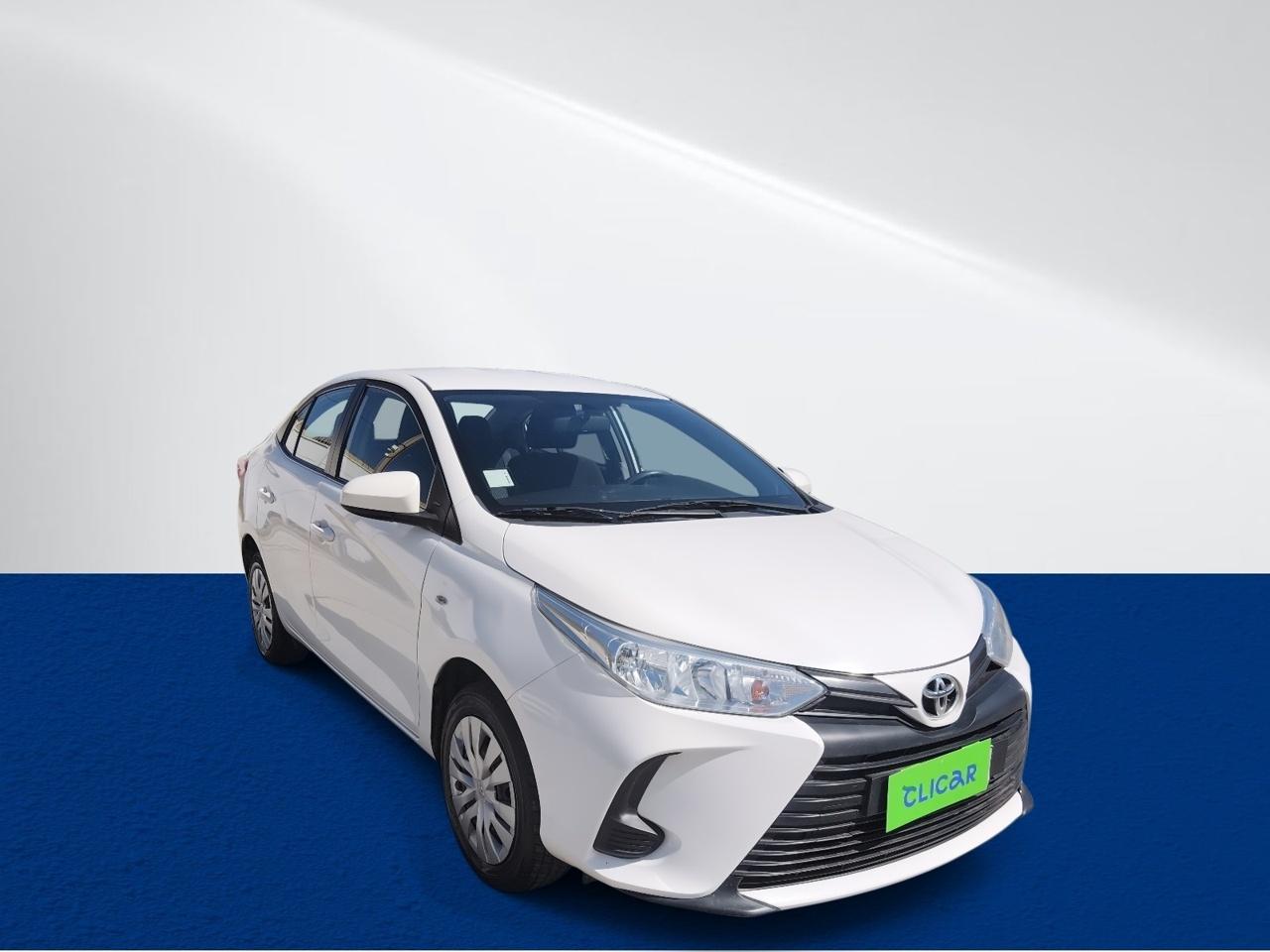 Automovil Toyota Yaris