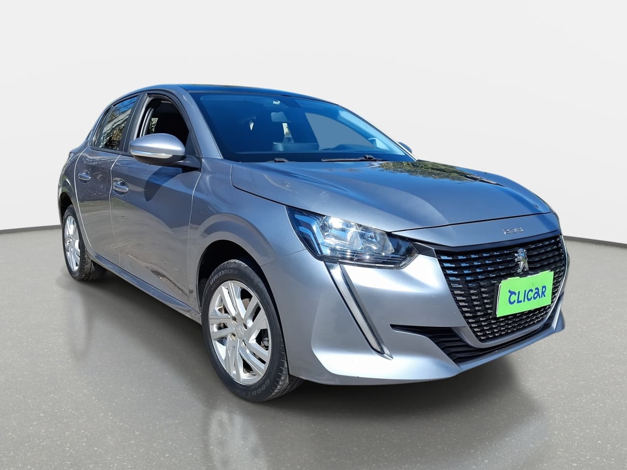 Automovil Peugeot 208