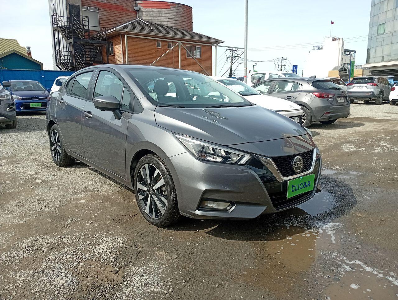 Automovil Nissan New Versa