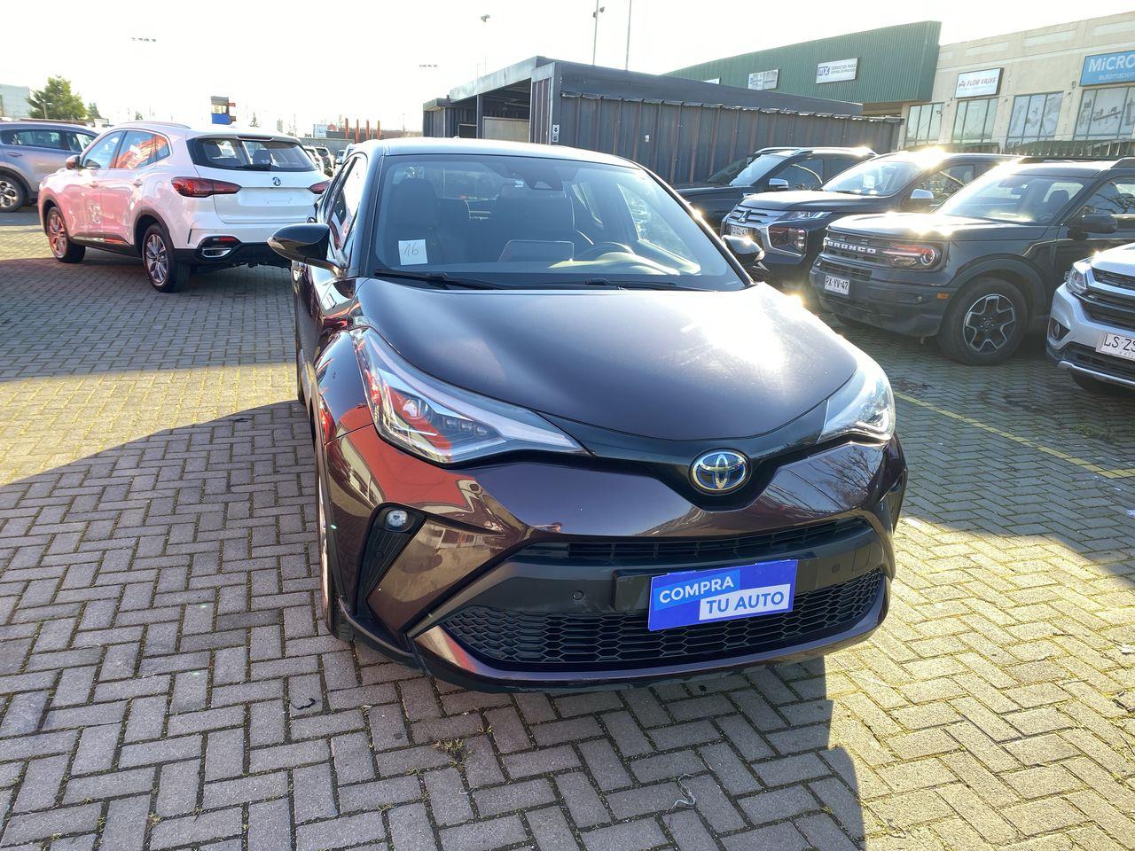 Station Wagon Toyota C-hr