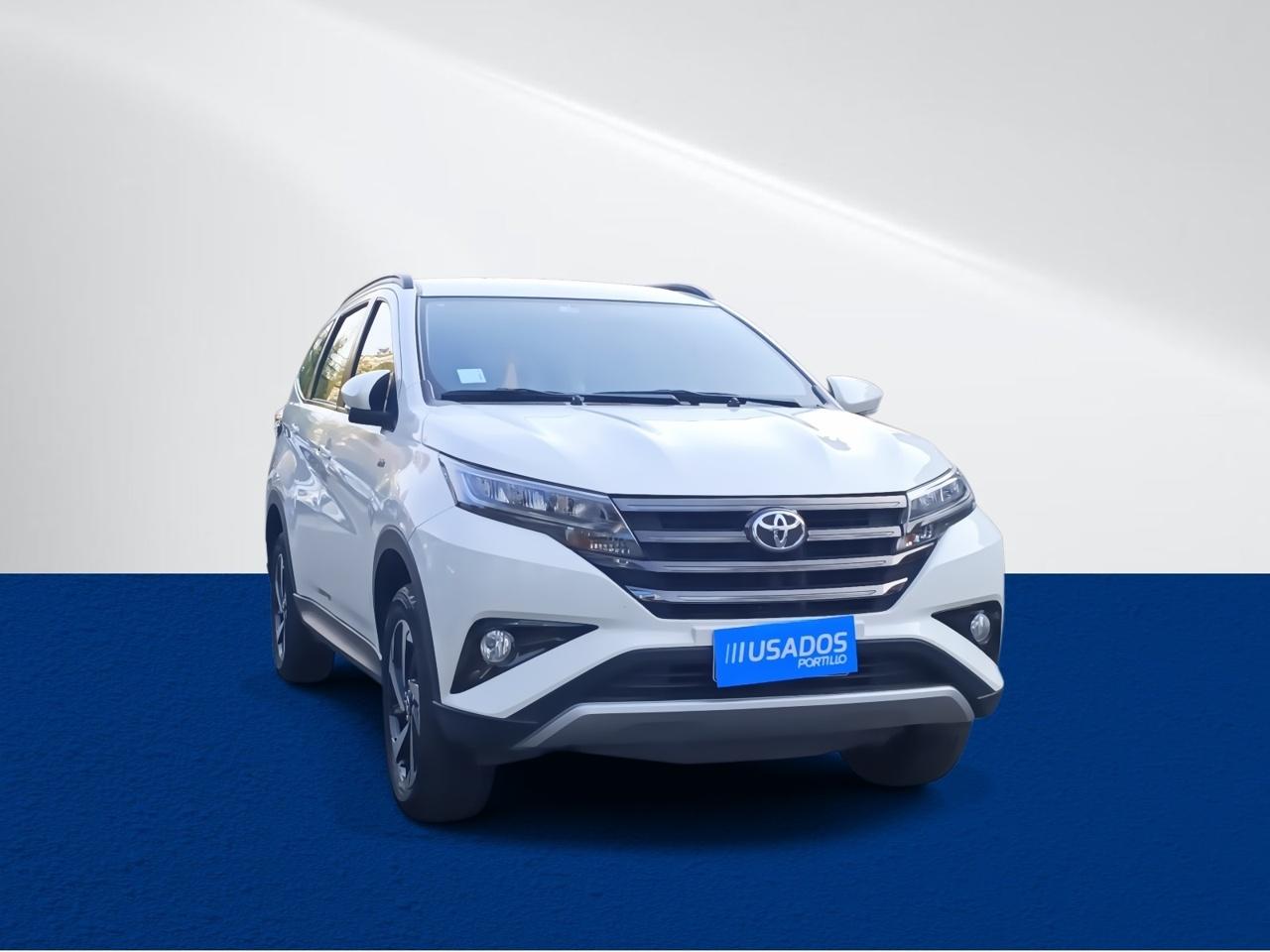 Station Wagon Toyota Rush