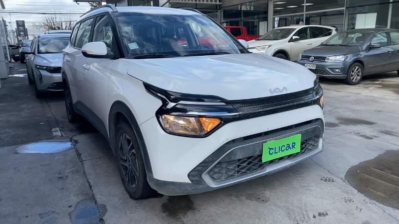 Suv Kia Carens