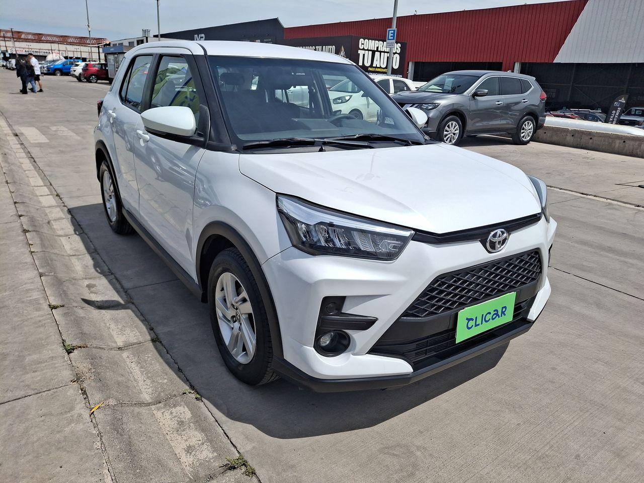 Station Wagon Toyota Raize