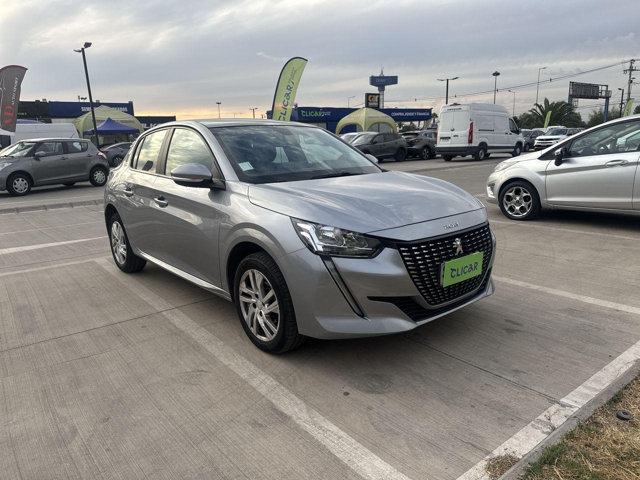 Automovil Peugeot 208