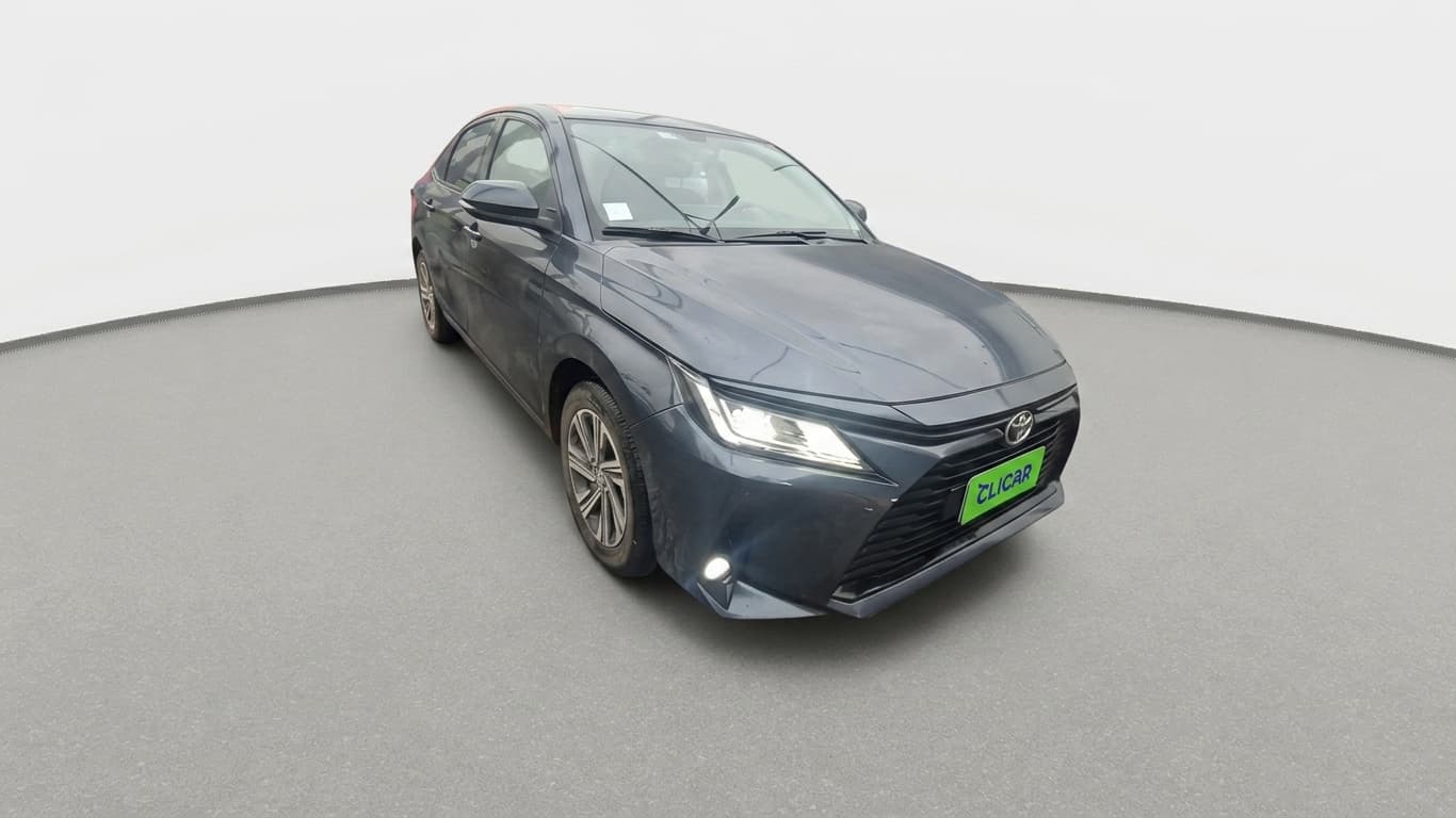 Automovil Toyota Yaris