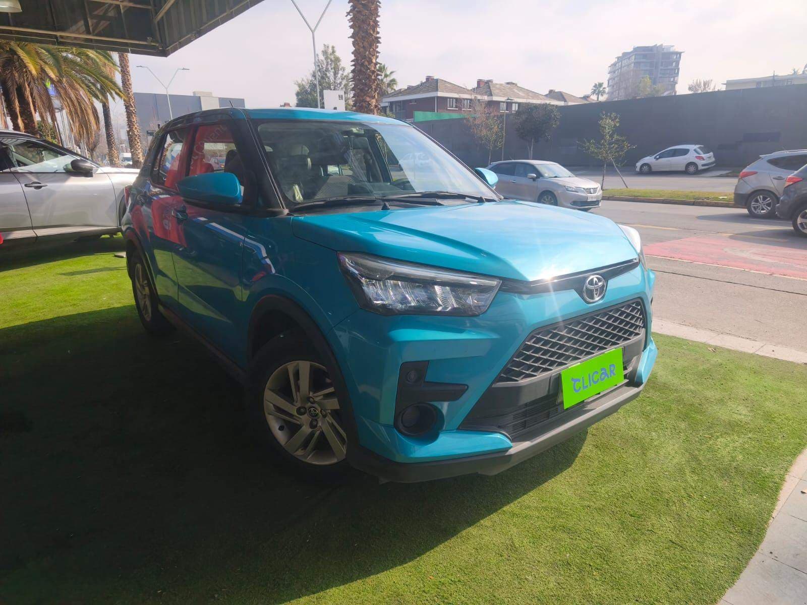 Suv Toyota Raize