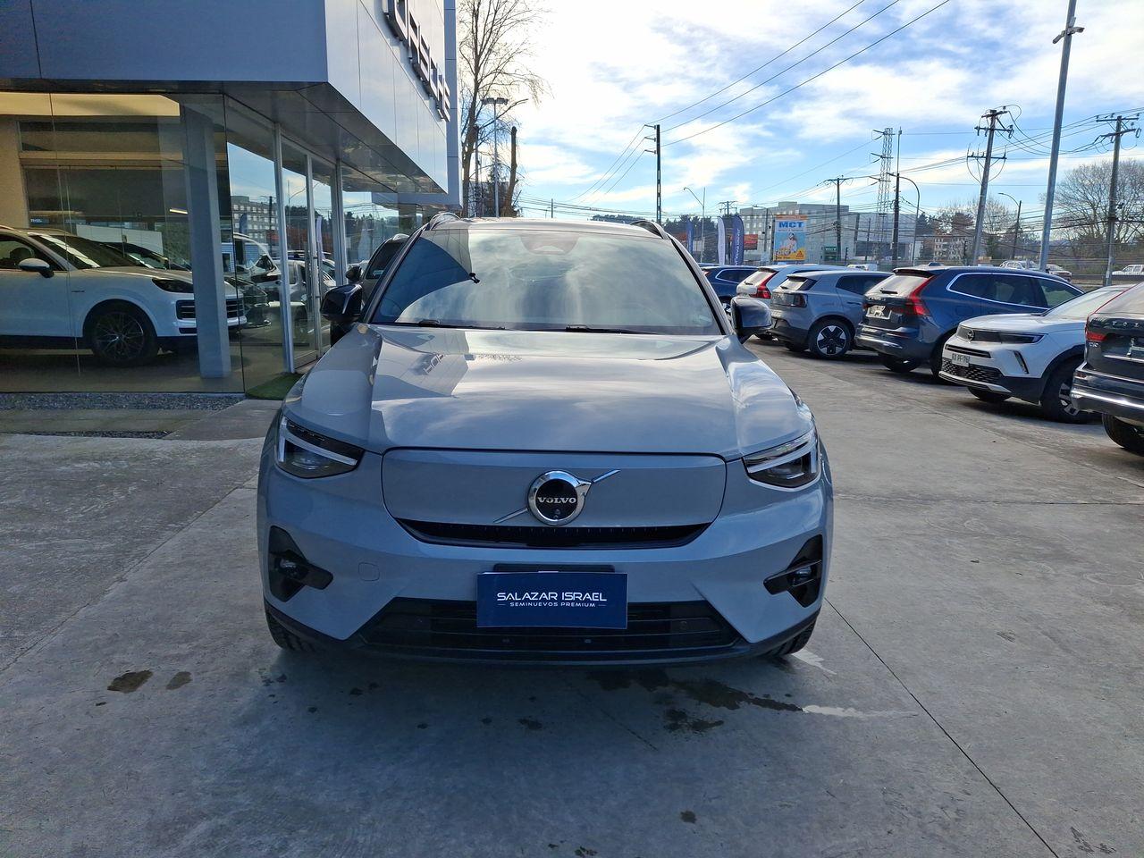 Station Wagon Volvo Xc40