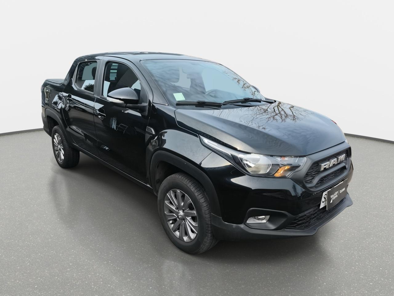 Camioneta Ram 700