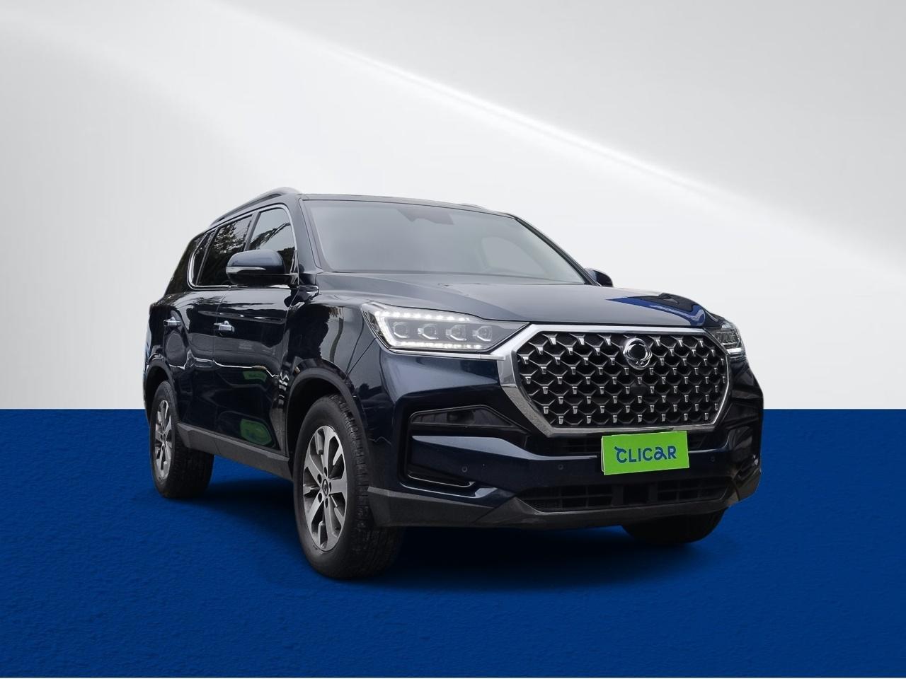 Station Wagon Ssangyong New Rexton