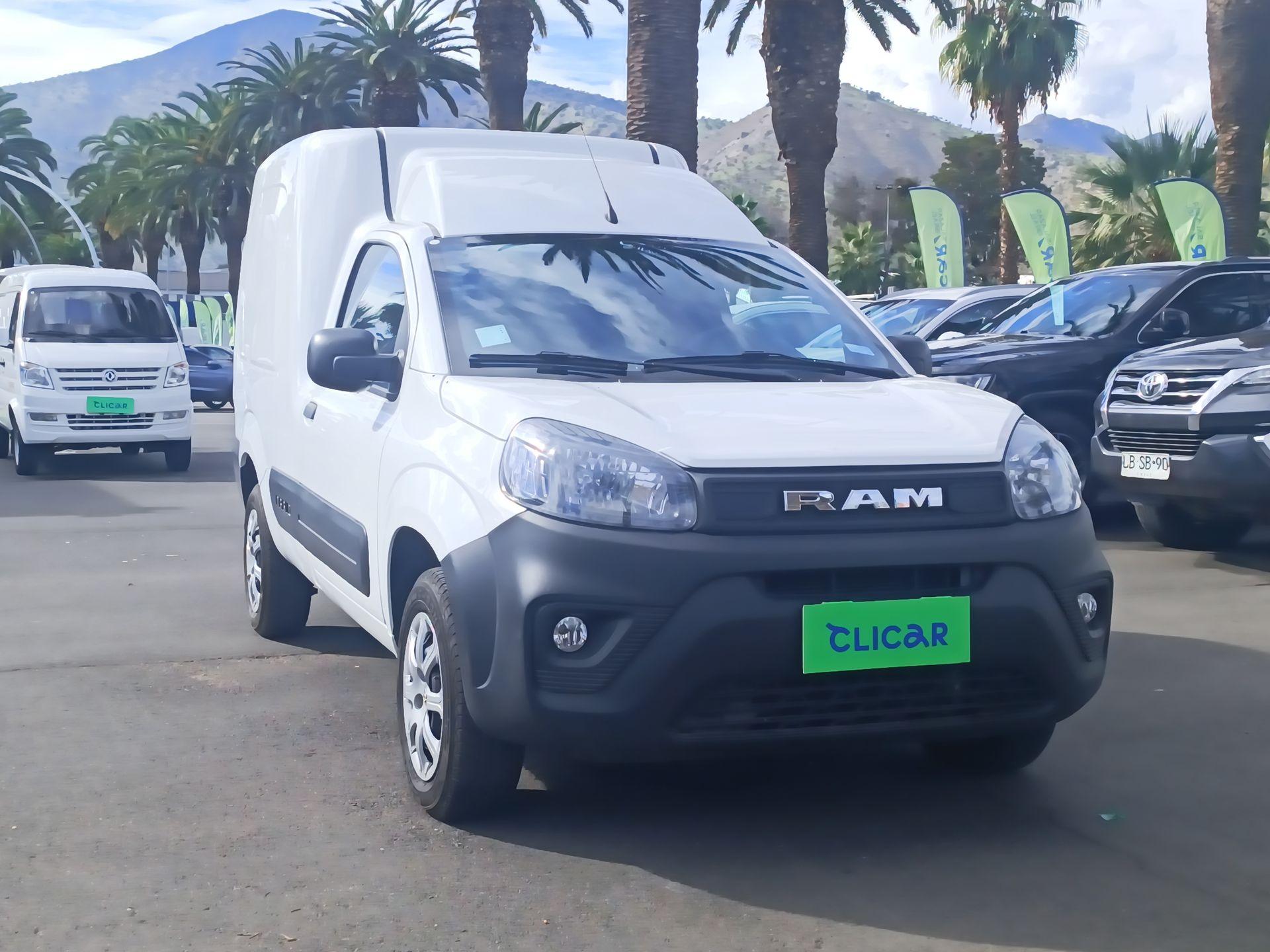 Furgon Ram Van 700 Rapid