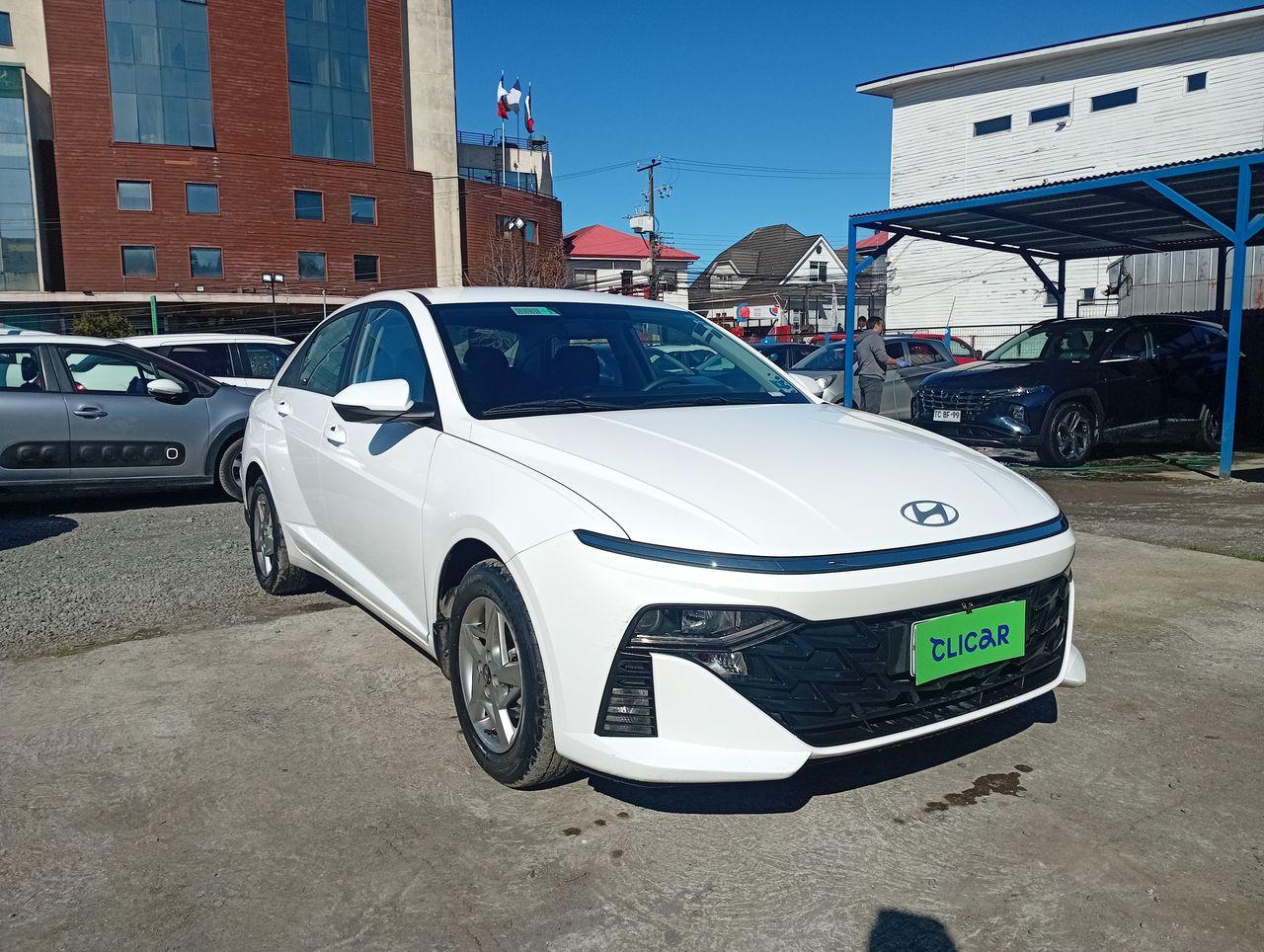 Automovil Hyundai Accent