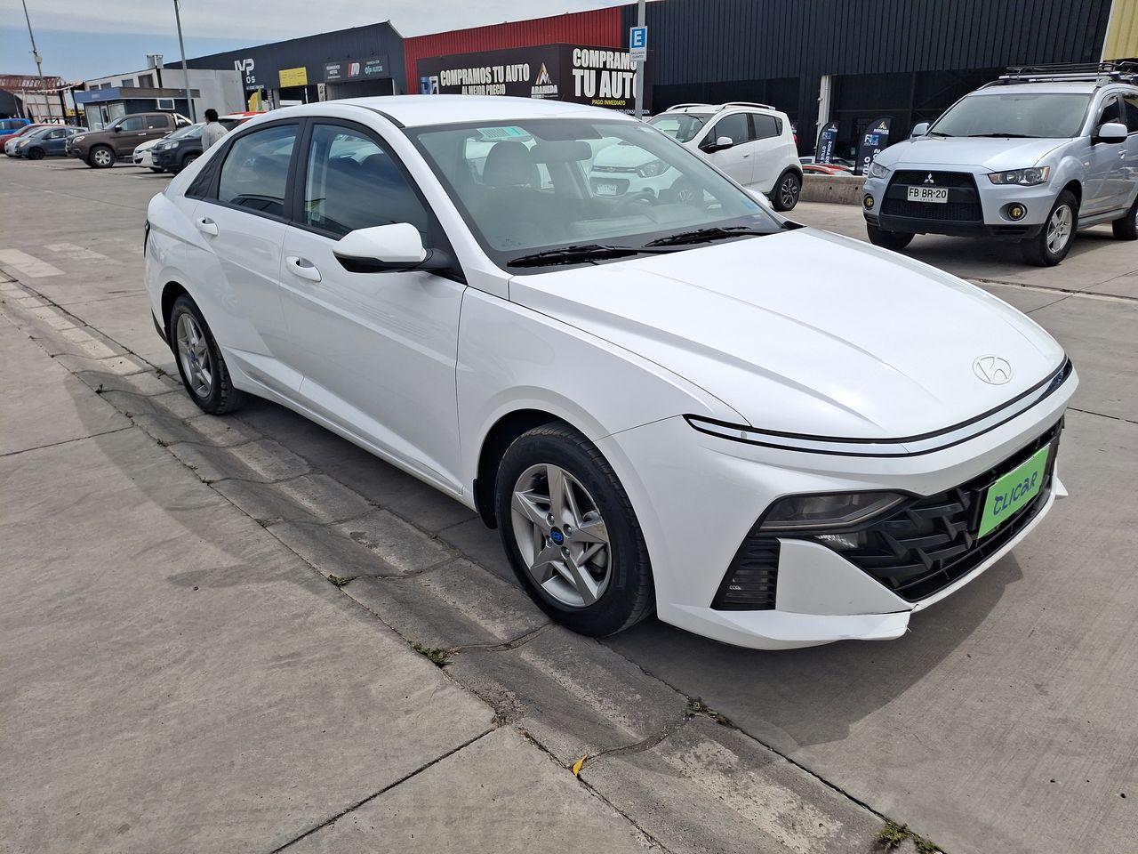 Automovil Hyundai Accent