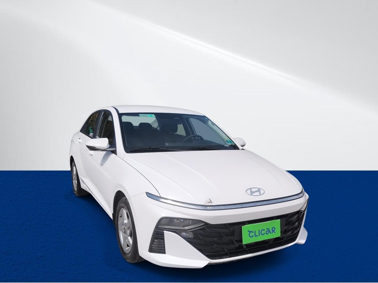 Automovil Hyundai Accent