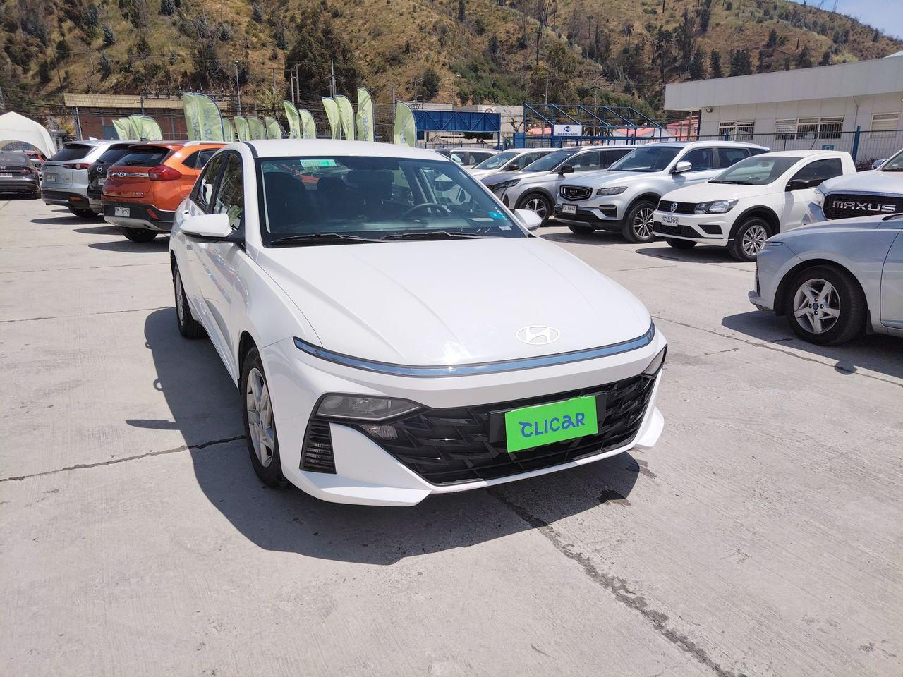 Automovil Hyundai Accent