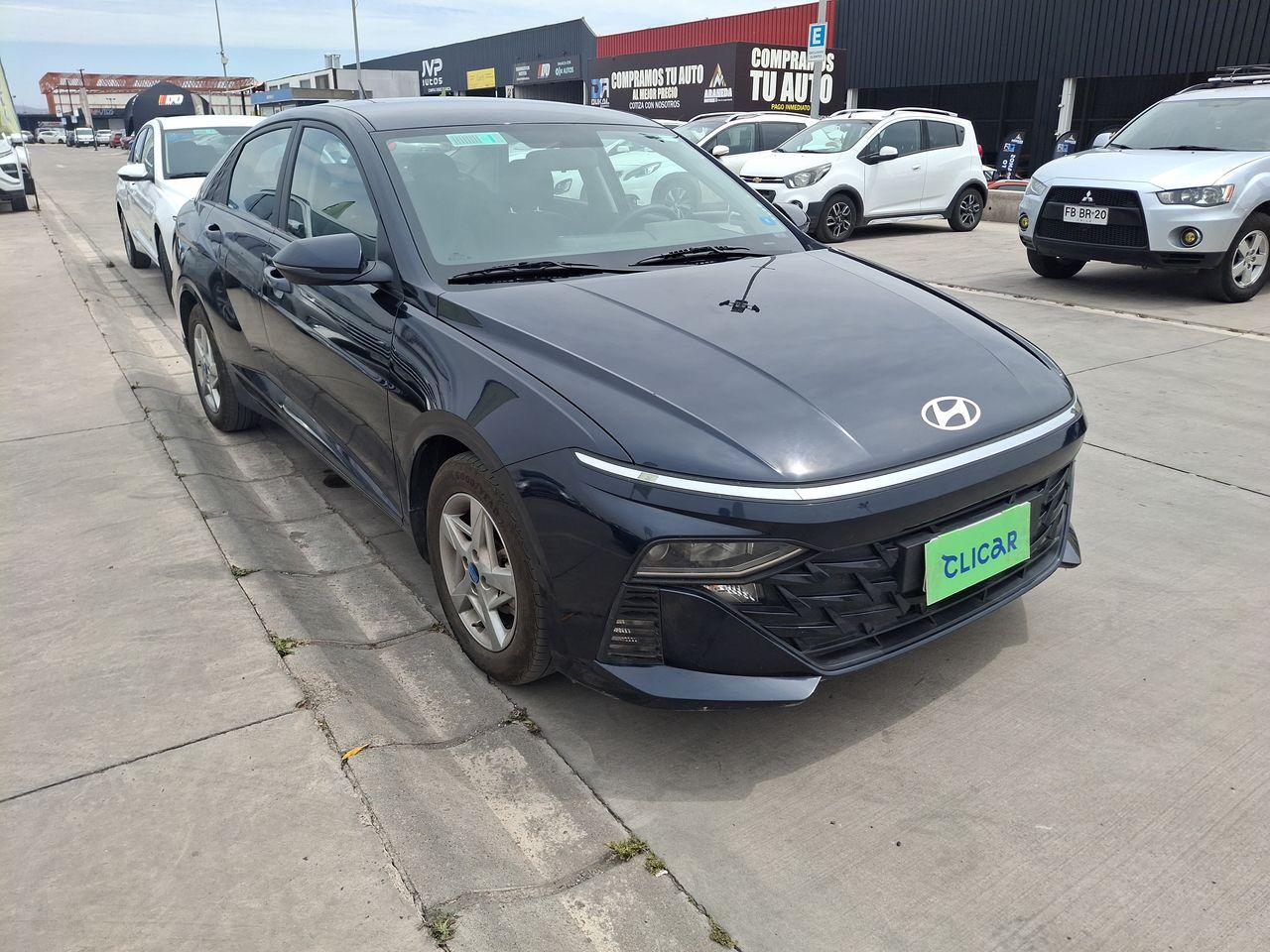 Automovil Hyundai Accent