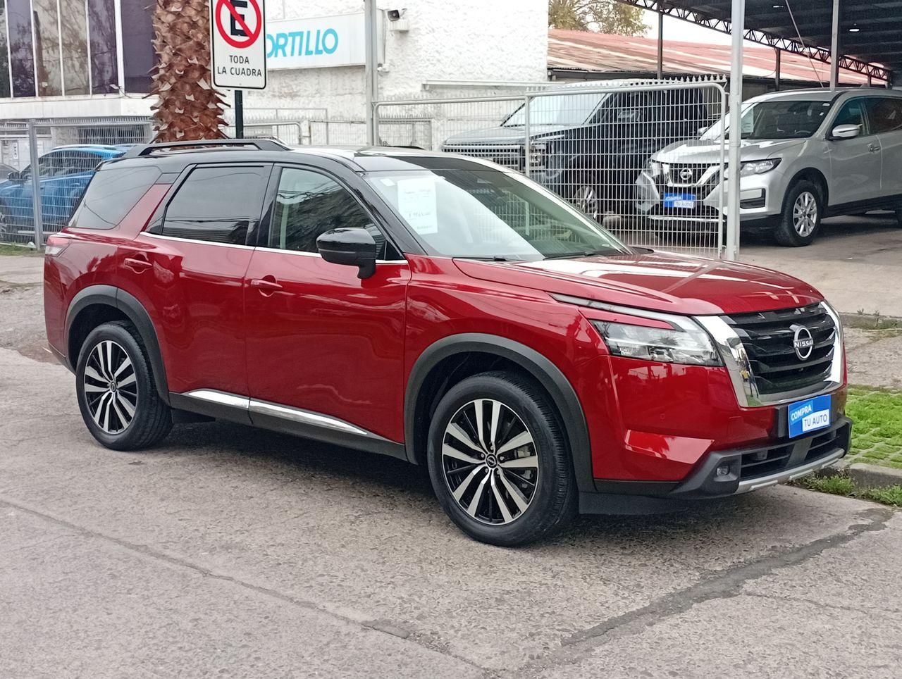 Station Wagon Nissan New Pathfinder