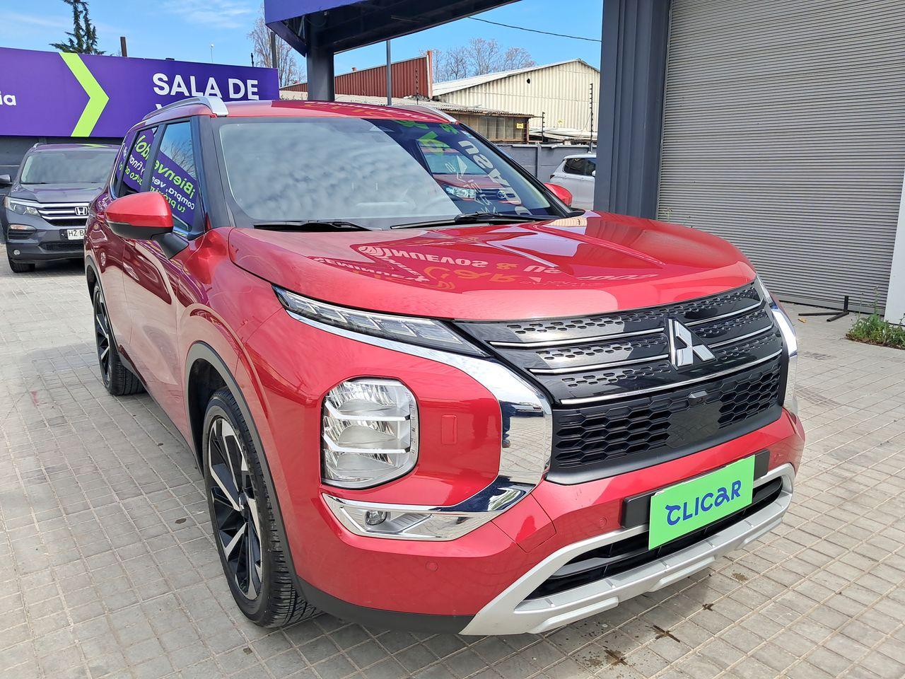 Station Wagon Mitsubishi Outlander