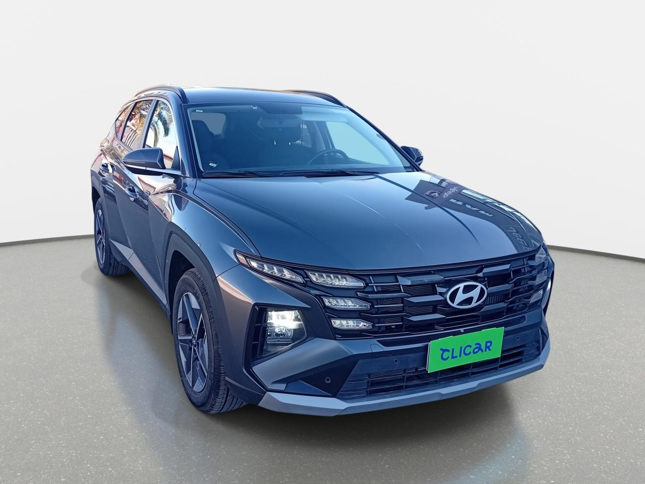 Station Wagon Hyundai Tucson