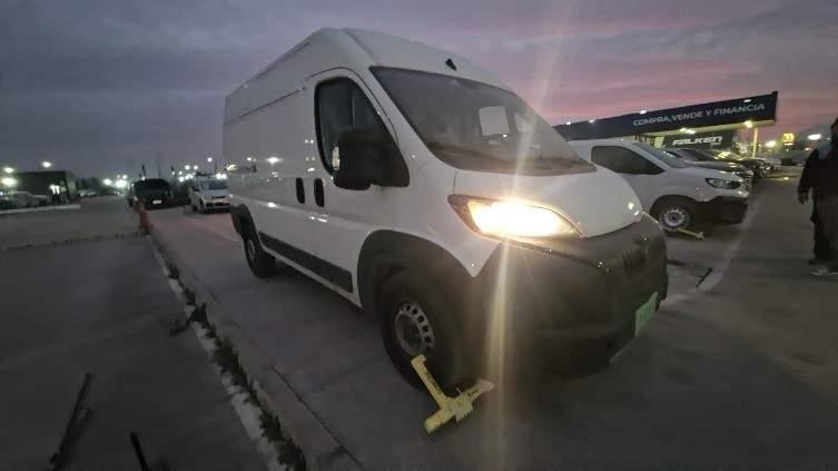 Furgon Peugeot Boxer