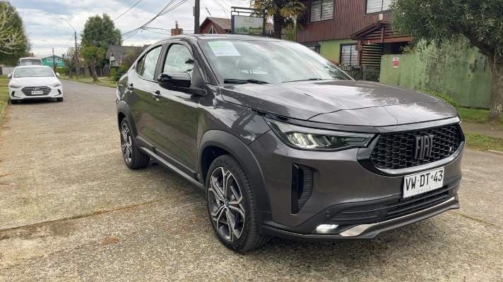 Automovil Fiat Fastback