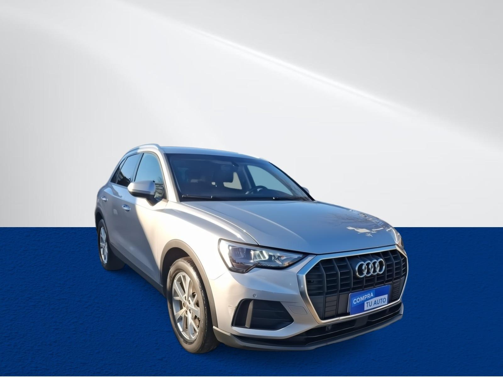 Station Wagon Audi Q3