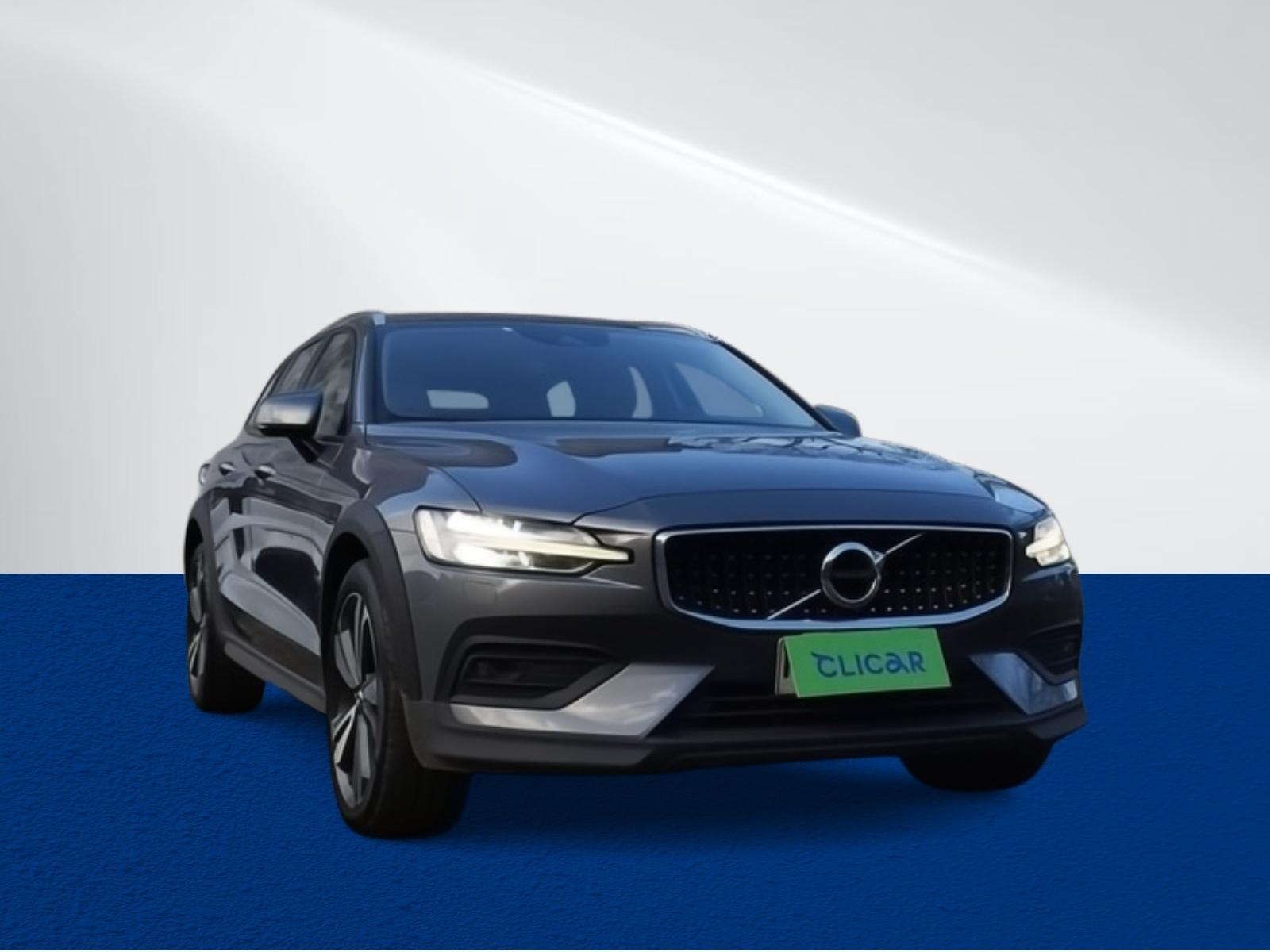 Station Wagon Volvo V60 Cross Country